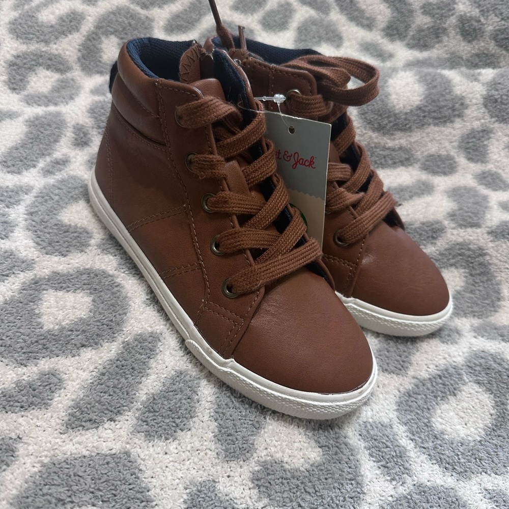 Cat & Jack lace up zipper sneakers
